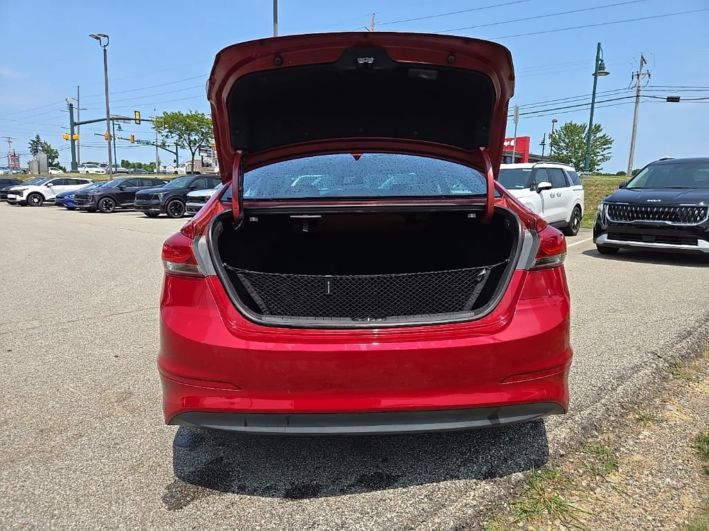 Used 2017 Hyundai Elantra Value Edition w/ Cargo Package FWD image 5