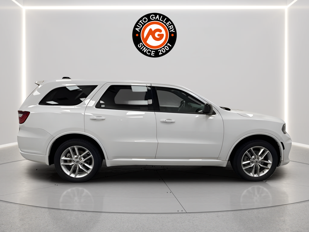 Used 2023 Dodge Durango GT w/ Trailer Tow Group IV AWD/4WD image 3