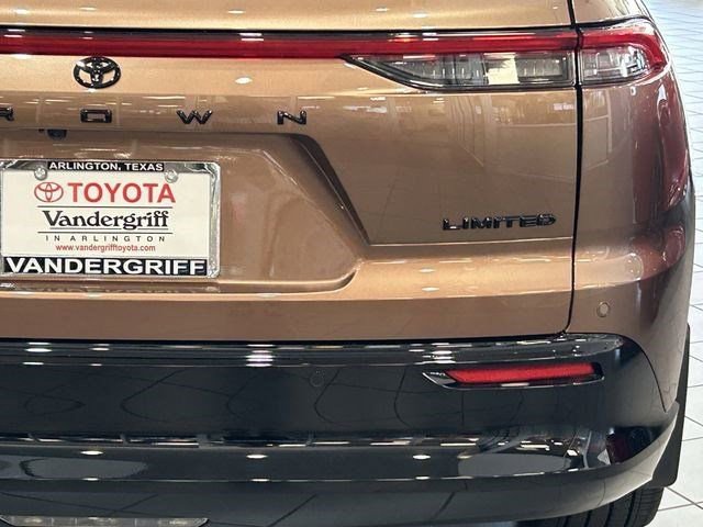 New 2026 Toyota Crown Signia image 5