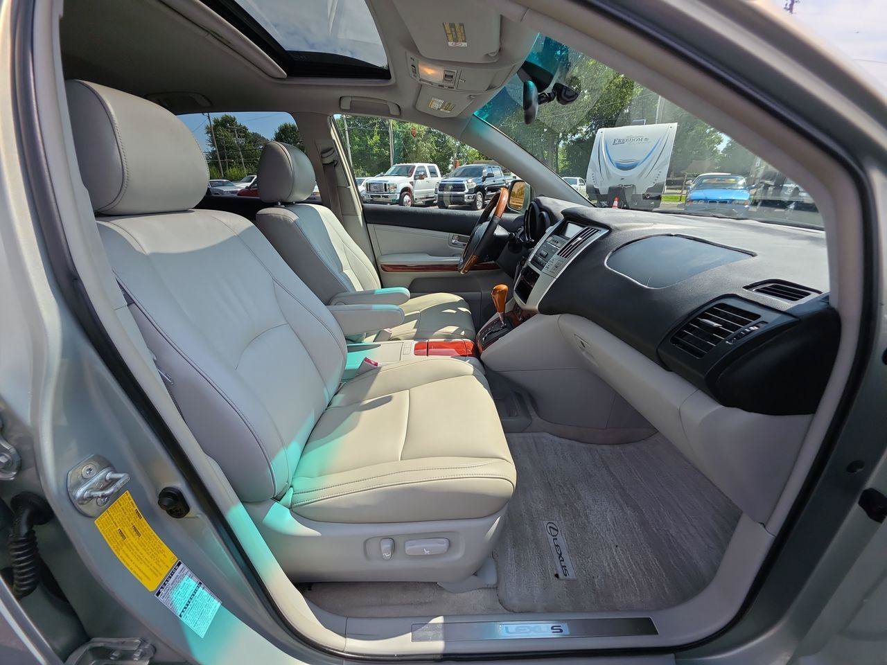 Used 2004 Lexus RX 330 AWD image 8