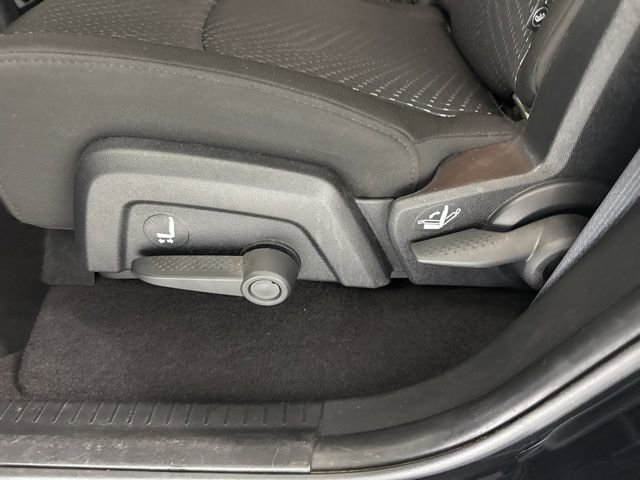 Used 2016 Dodge Journey SXT w/ Comfort/Convenience Group image 21