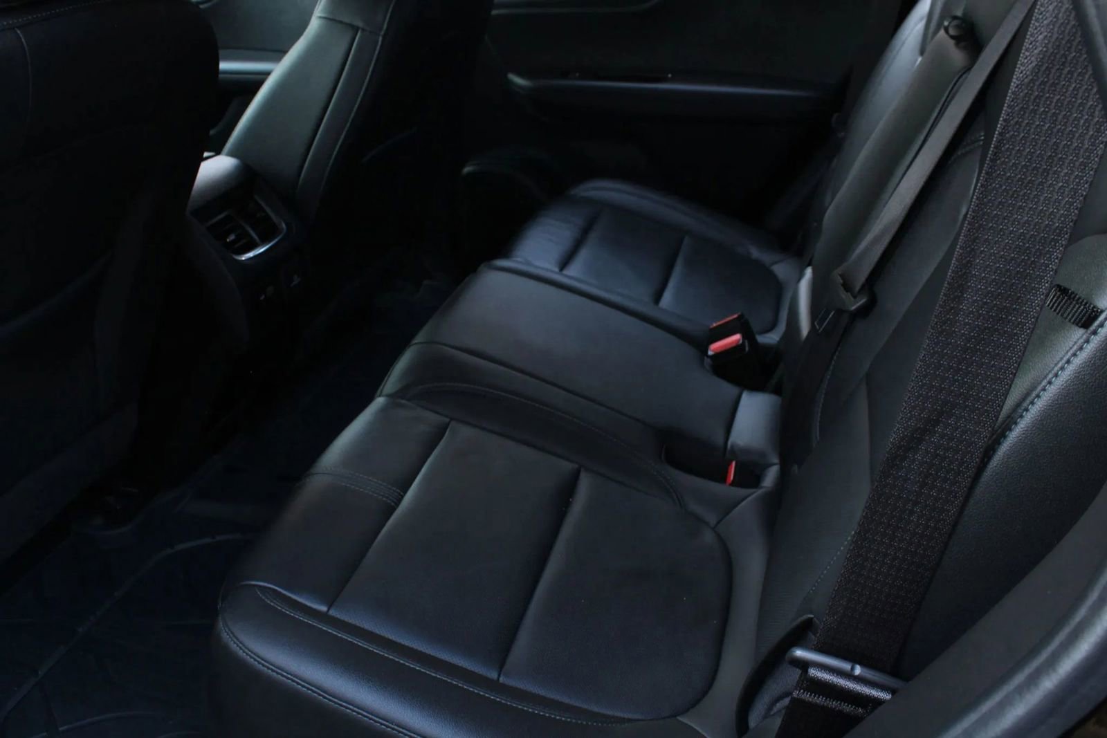 Used 2019 Chevrolet Blazer LT w/ Sound & Technology Package FWD image 20