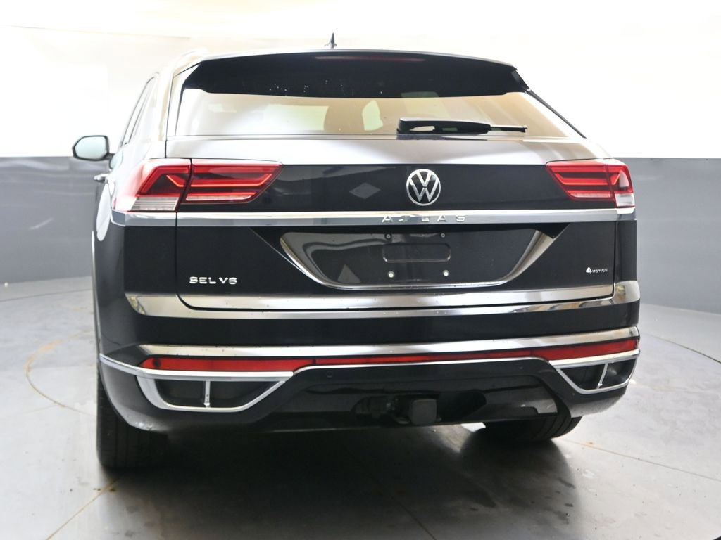 Used 2023 Volkswagen Atlas Cross Sport SEL Premium R-Line AWD/4WD image 4
