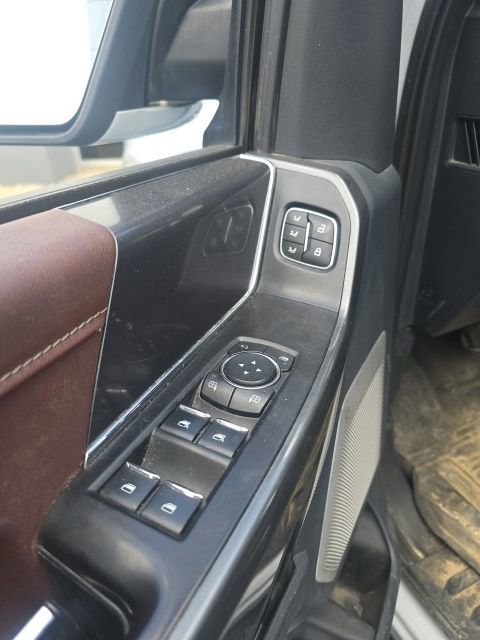 Used 2022 Ford F150 Lariat w/ Equipment Group 502A High image 19