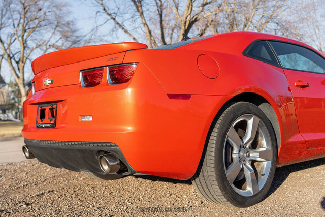 Used 2010 Chevrolet Camaro SS w/ RS Package image 54