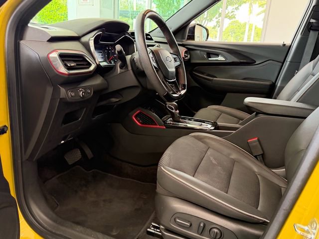Used 2023 Chevrolet TrailBlazer RS FWD image 6