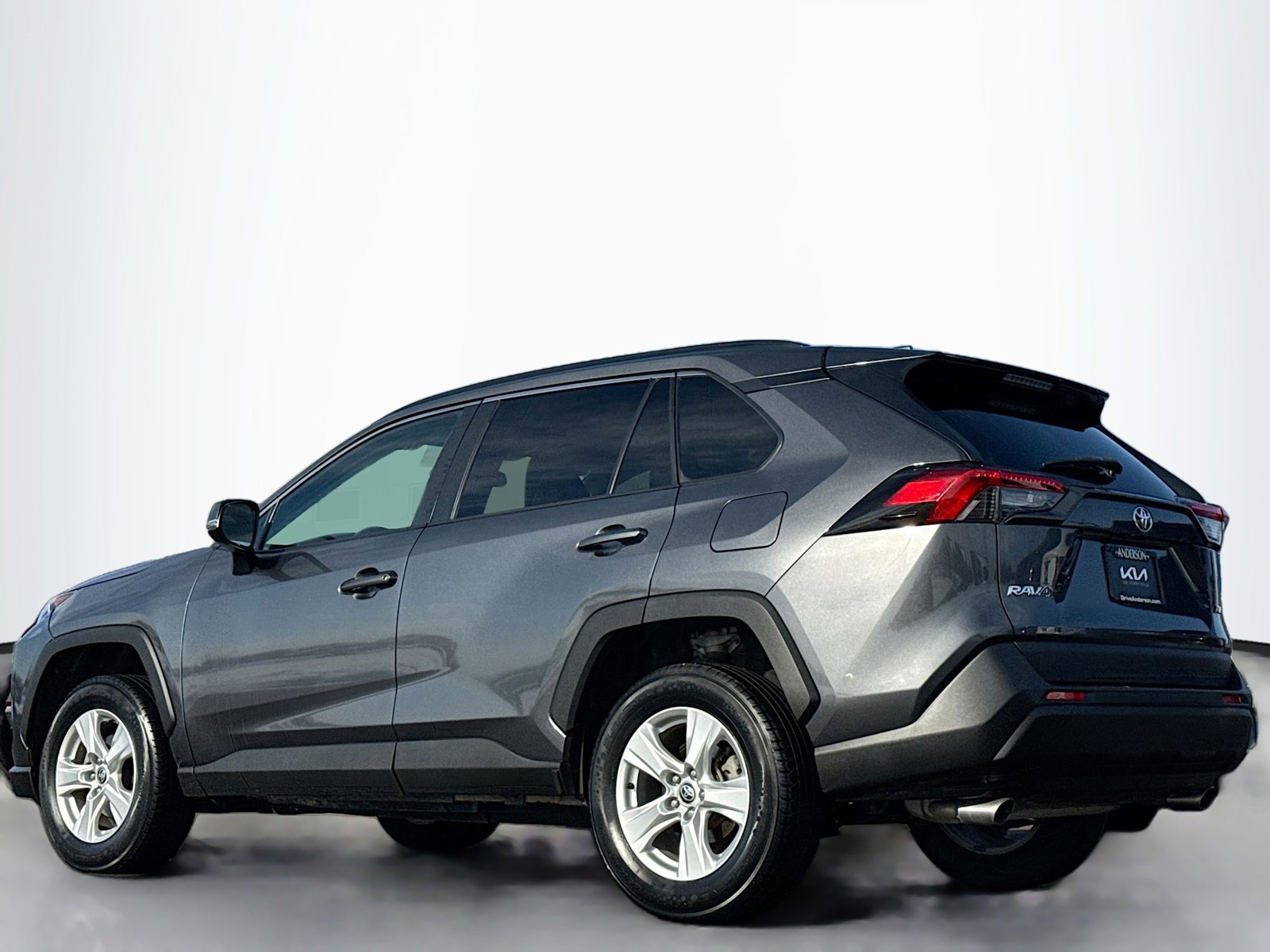 Used 2021 Toyota RAV4 XLE image 14