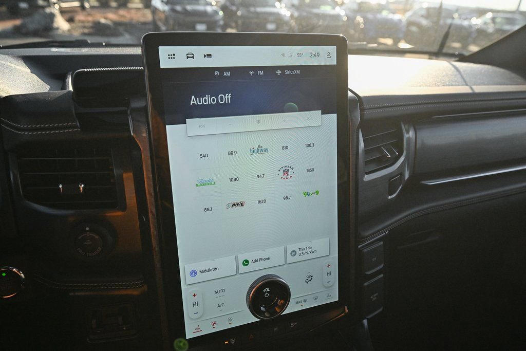 New 2025 Ford F150 Lightning Platinum w/ Dark Elements Package image 31