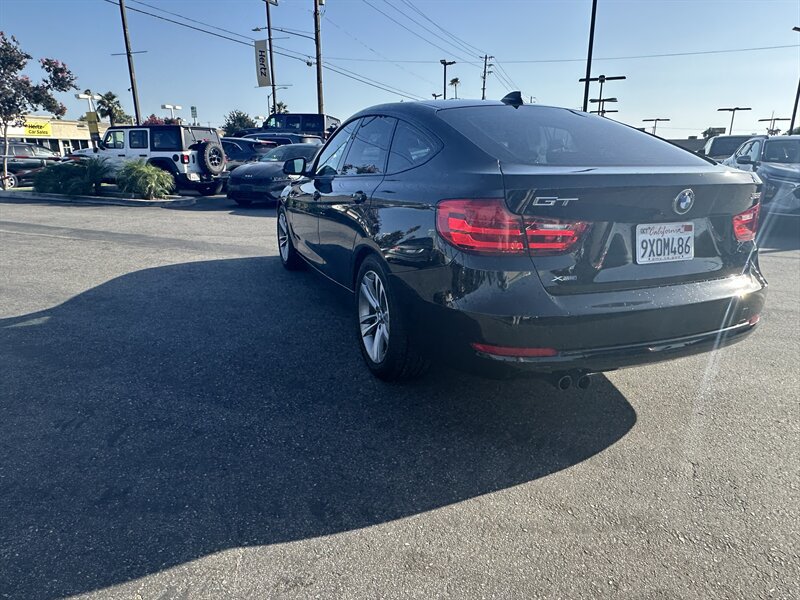 Used 2016 BMW 328i Gran Turismo xDrive AWD/4WD image 2