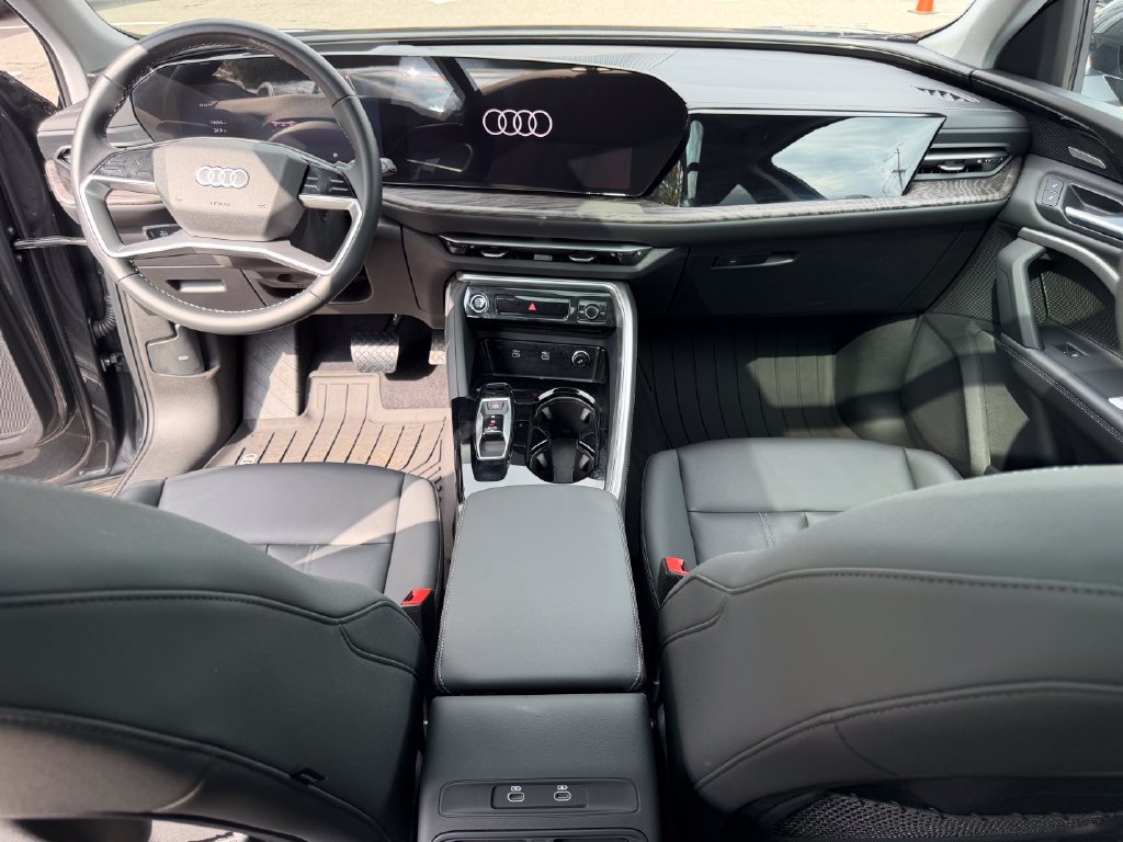 Used 2025 Audi Q5 Premium Plus AWD/4WD image 19