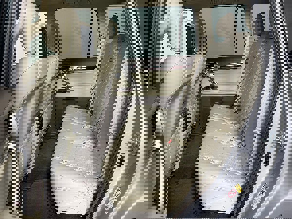 Used 2012 Lexus GX 460 Premium image 12