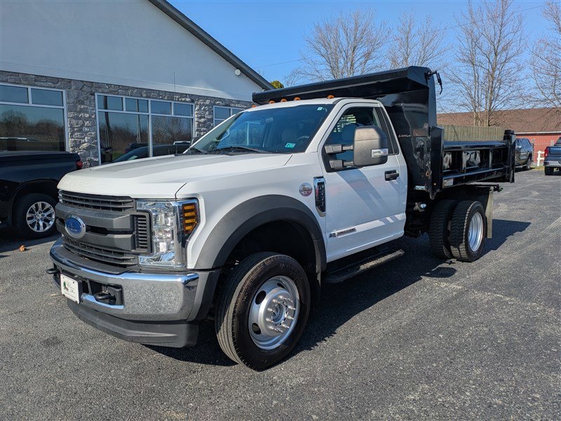 Used 2019 Ford F550 4x4 Regular Cab Super Duty image 2