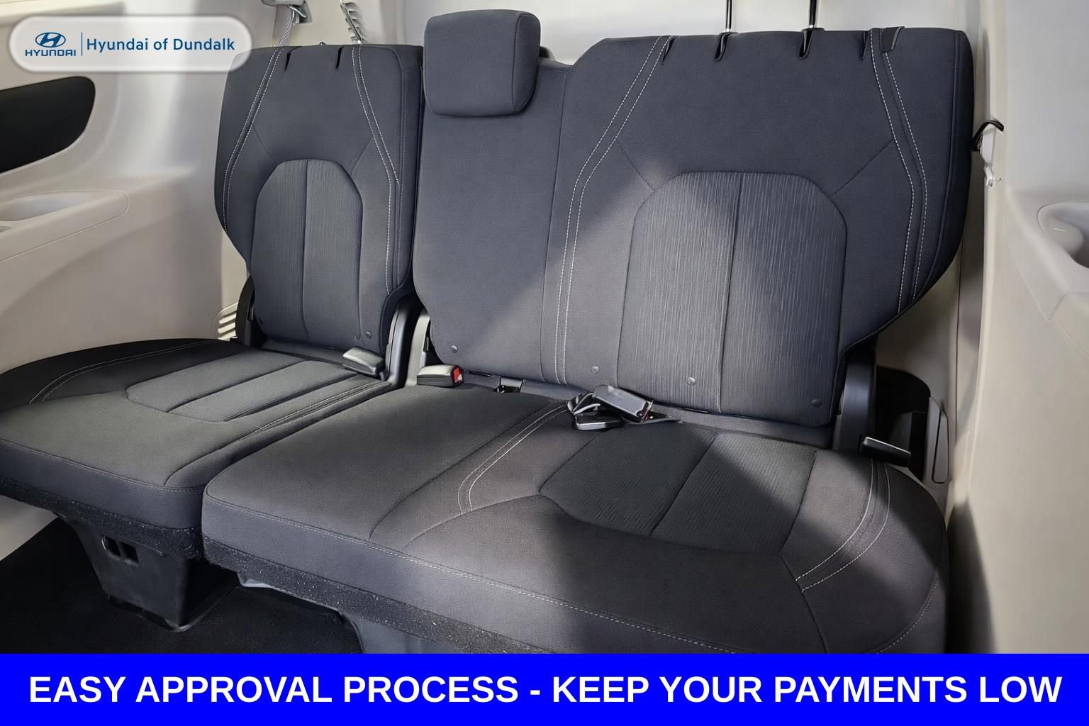 Used 2020 Chrysler Voyager LX FWD image 18