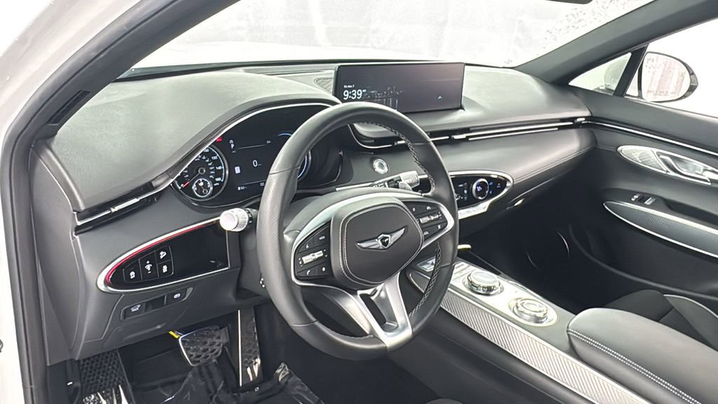 Used 2025 Genesis GV70 3.5T Sport image 37