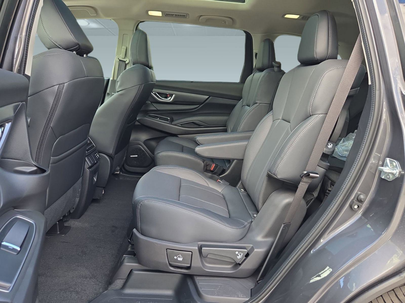 New 2025 Subaru Ascent Limited image 11