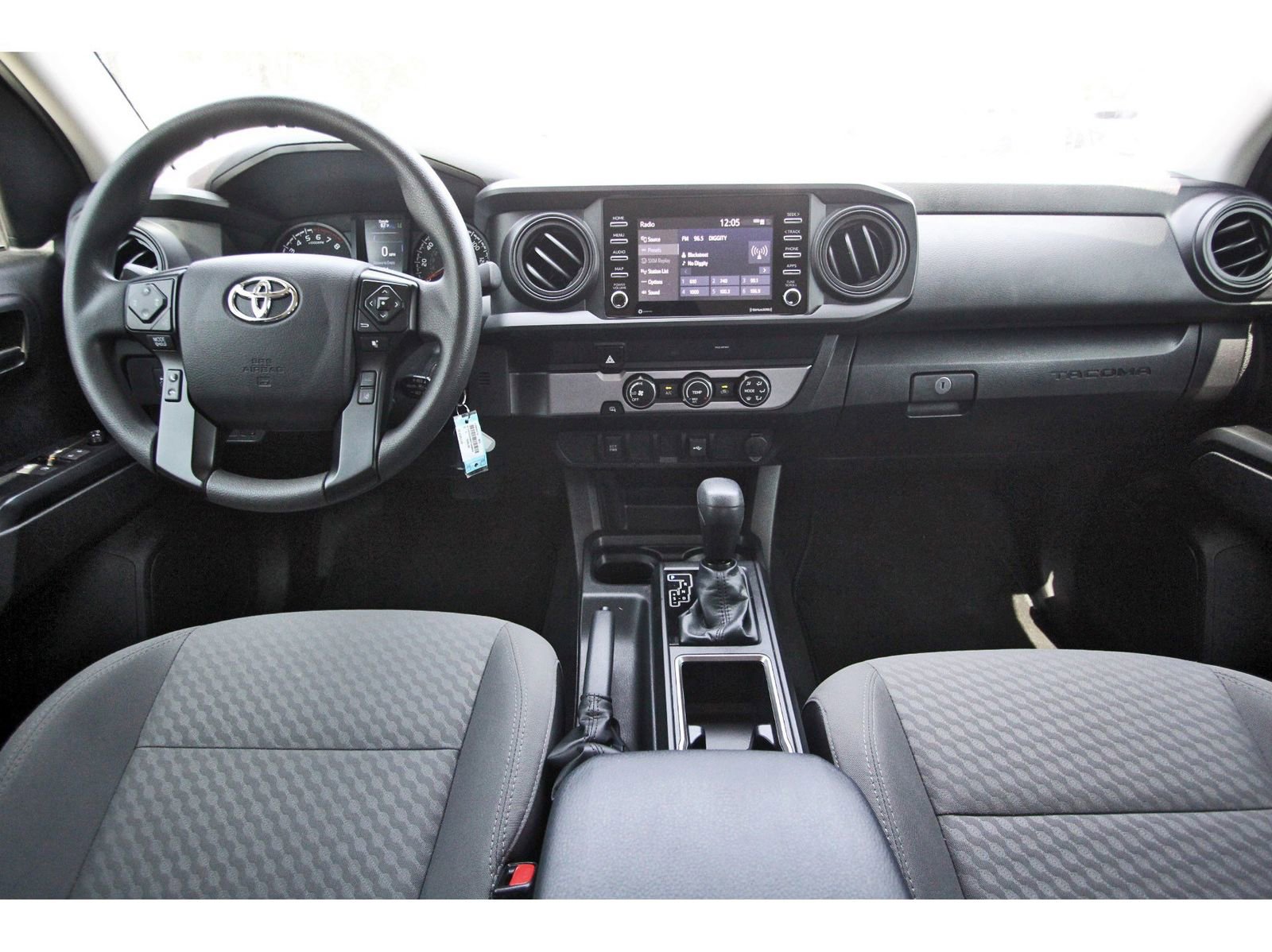 Used 2022 Toyota Tacoma SR RWD image 9