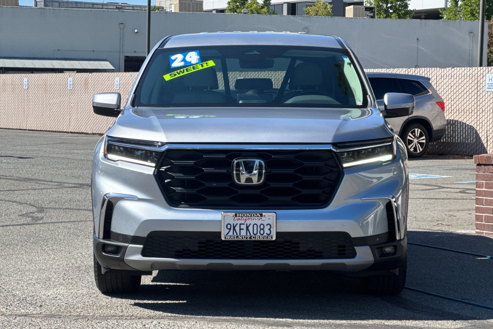 Used 2024 Honda Pilot EX-L image 6