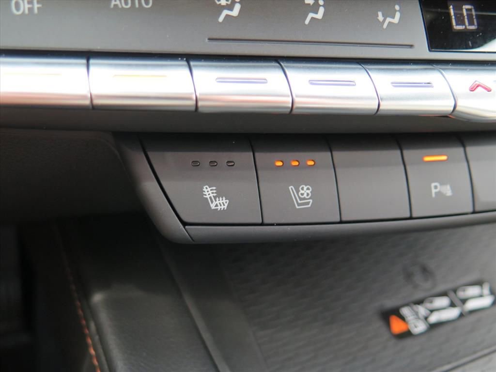 New 2026 Cadillac CT4 V image 17