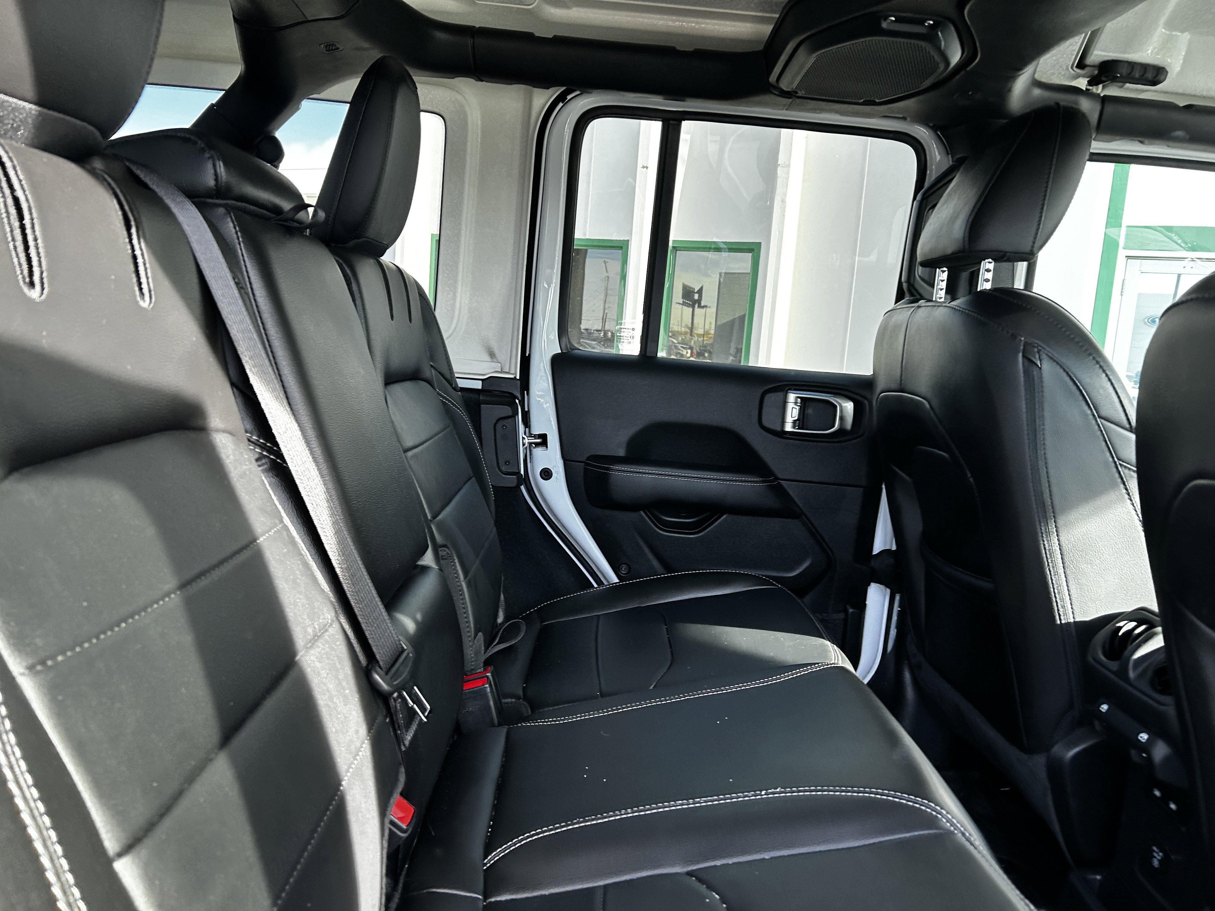 Used 2023 Jeep Wrangler Sahara w/ Cold Weather Group image 12