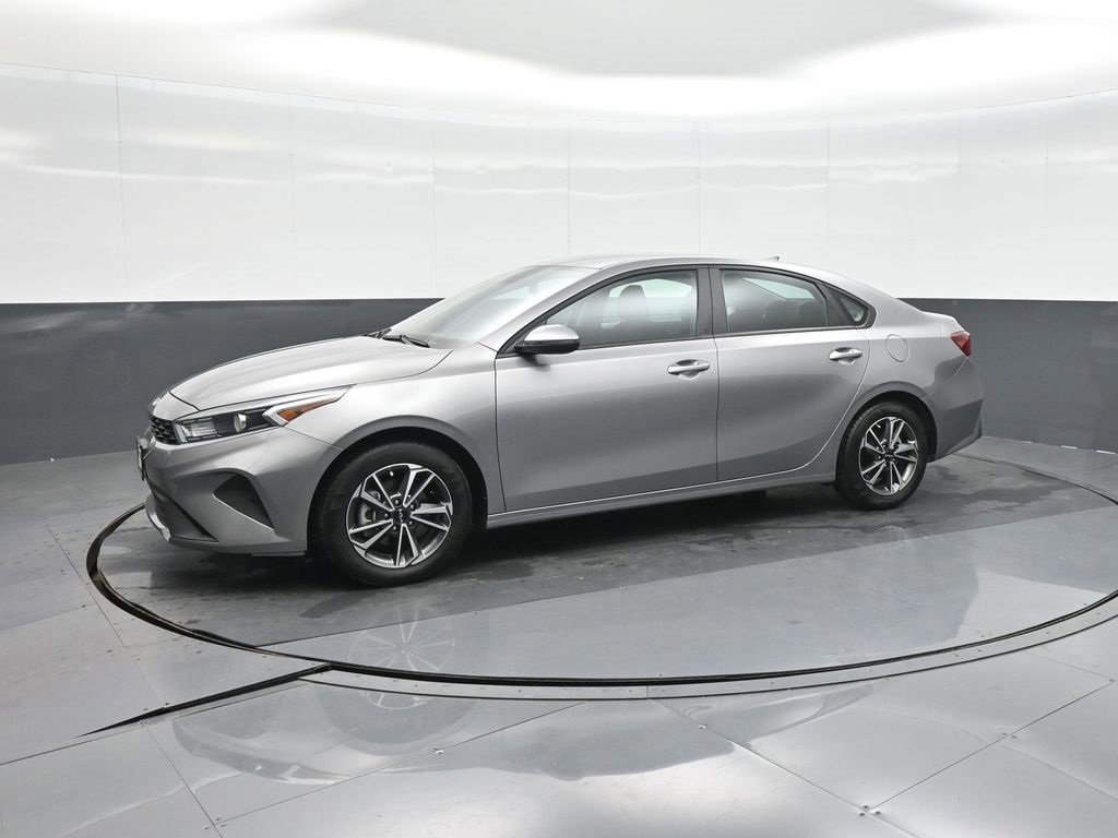 Used 2023 Kia Forte LXS w/ LXS Technology Package image 12