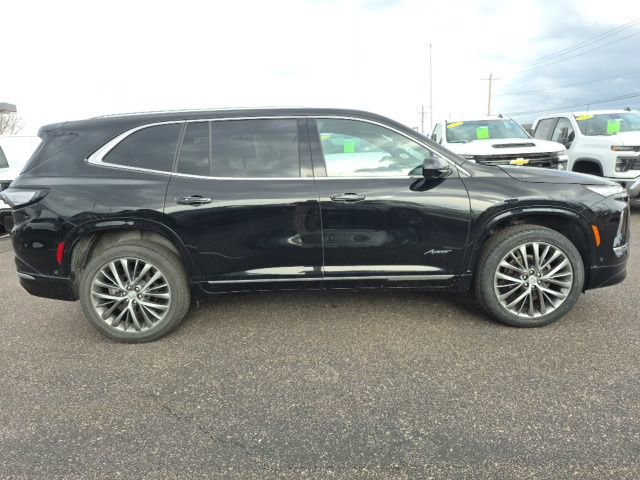 Used 2025 Buick Enclave Avenir w/ Super Cruise Package image 5