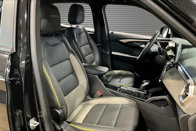 Used 2025 Chevrolet TrailBlazer ACTIV w/ Driver Confidence Package FWD image 26