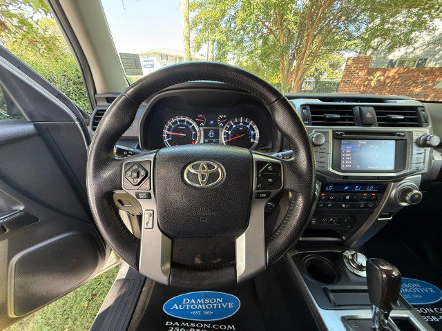Used 2014 Toyota 4Runner Limited image 29
