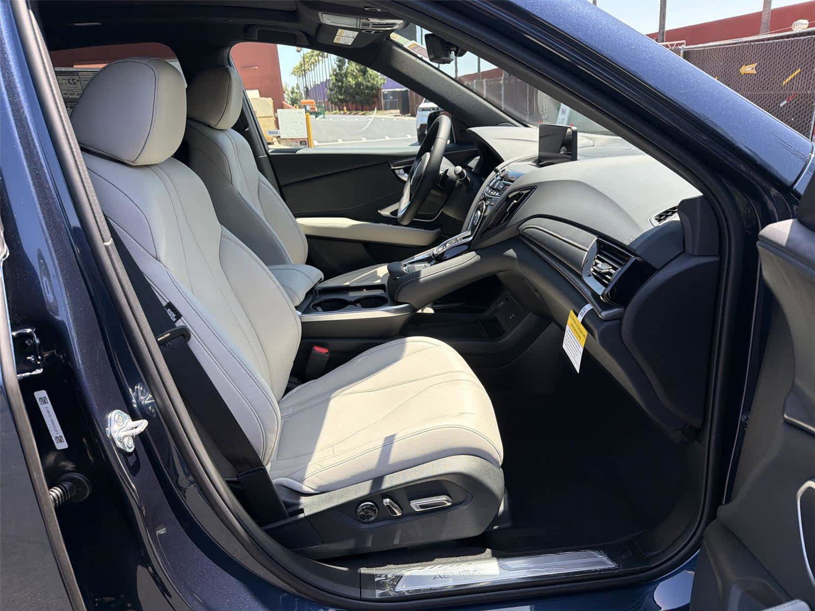 New 2026 Acura RDX SH-AWD image 15