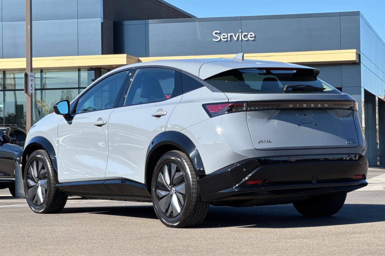 Certified 2024 Nissan Ariya AWD image 6