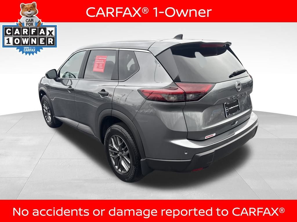 Used 2025 Nissan Rogue S image 4