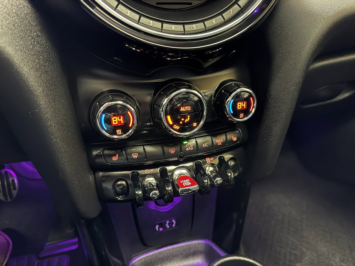 Used 2014 MINI Cooper S image 33