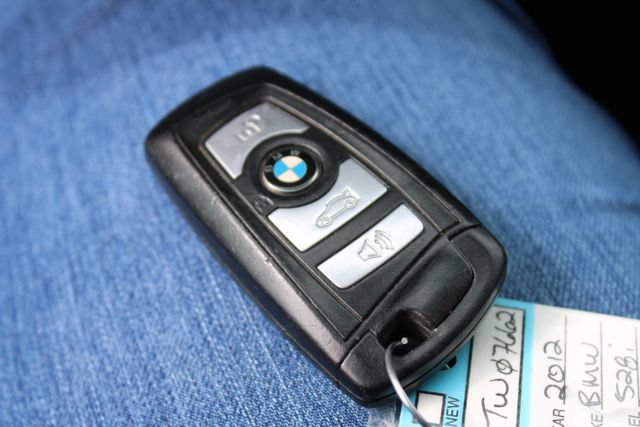 Used 2012 BMW 528i xDrive Sedan AWD/4WD image 25