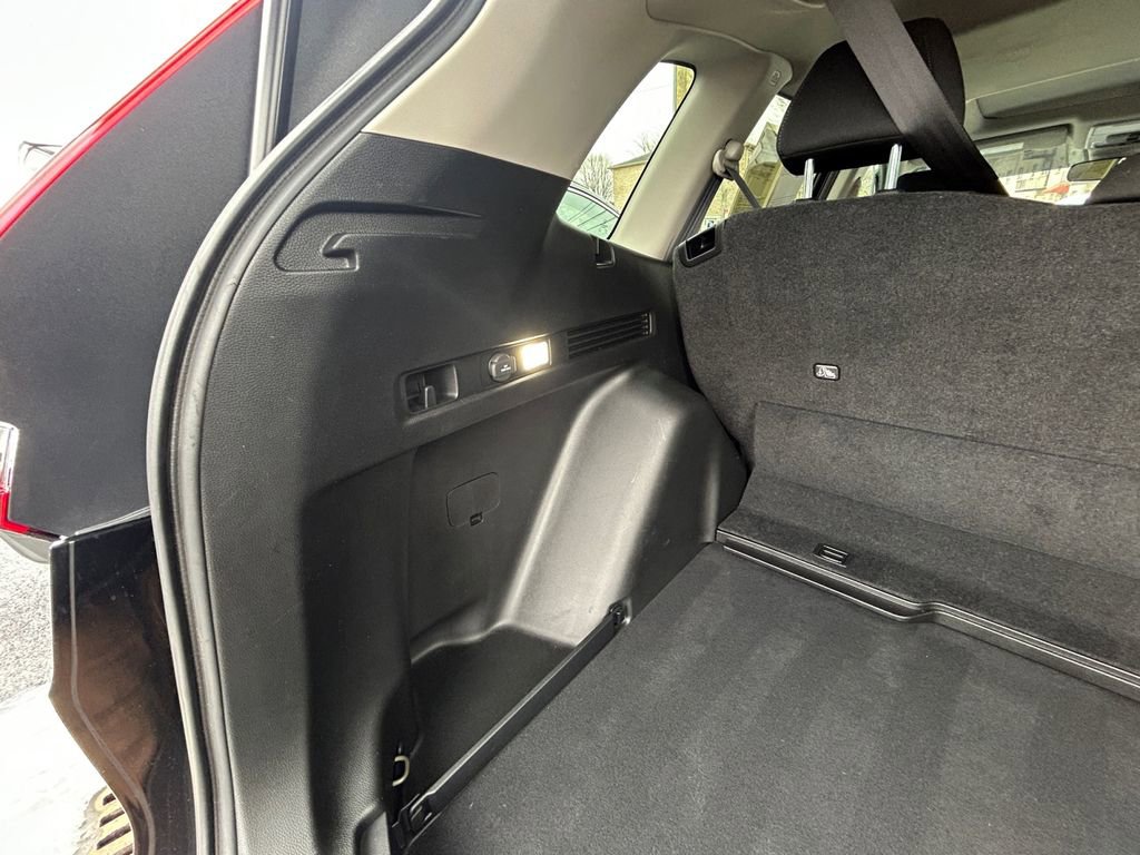 Used 2025 Honda CR-V EX image 30