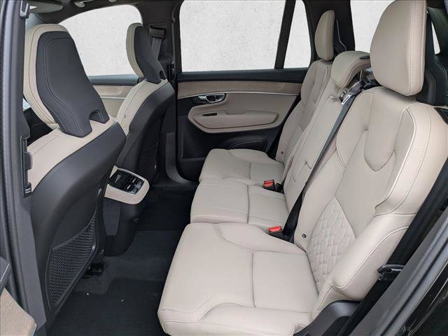 New 2026 Volvo XC90 B5 Plus w/ Protection Package AWD/4WD image 17