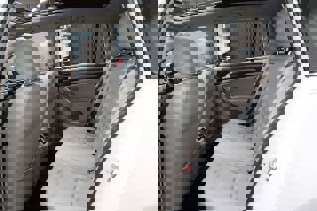 Used 2018 Volkswagen Golf SE image 22