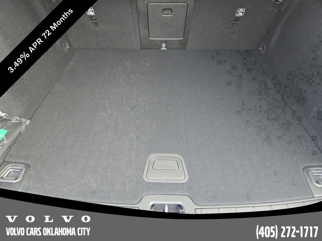 Used 2026 Volvo XC60 B5 Core w/ Protection Package Premier image 34