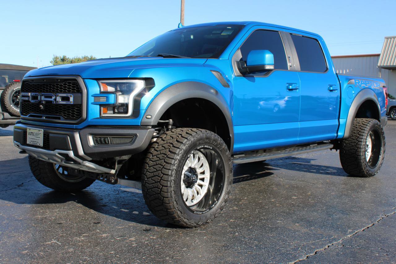 Used 2019 Ford F150 Raptor w/ Equipment Group 802A Luxury image 12