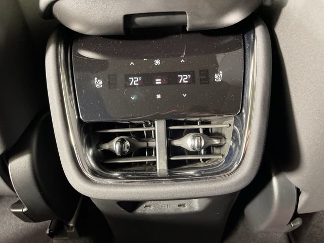 Used 2025 Volvo EX90 Ultra AWD/4WD image 34