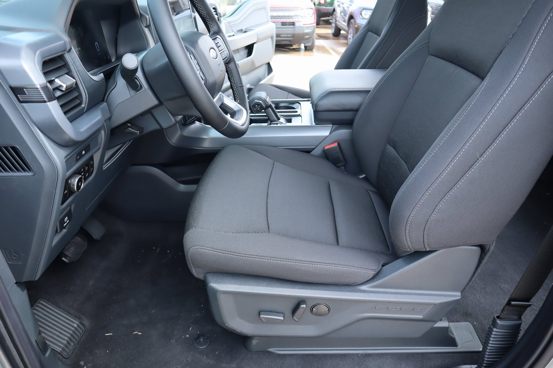 New 2025 Ford F150 XLT w/ Equipment Group 302A MID image 13