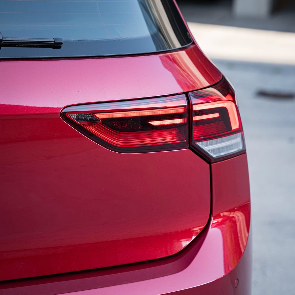 New 2026 Volkswagen GTI SE FWD image 4