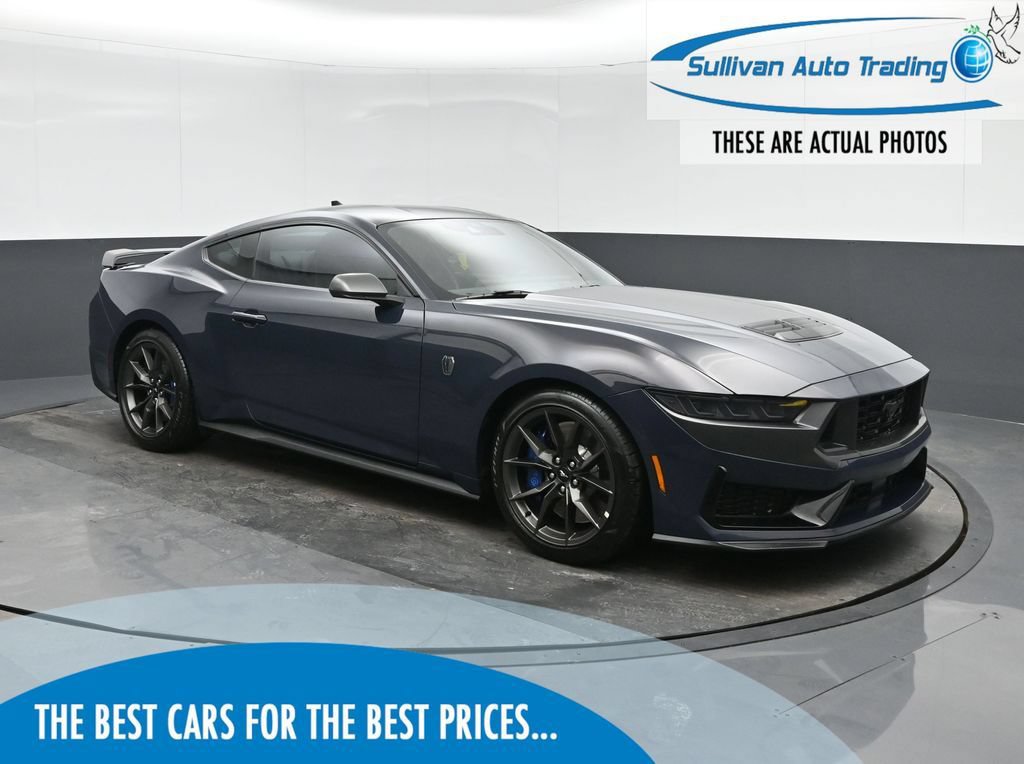 Used 2025 Ford Mustang Dark Horse RWD image 1