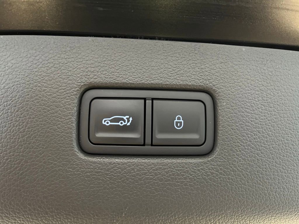 Used 2025 Genesis GV80 3.5T Prestige AWD/4WD image 23