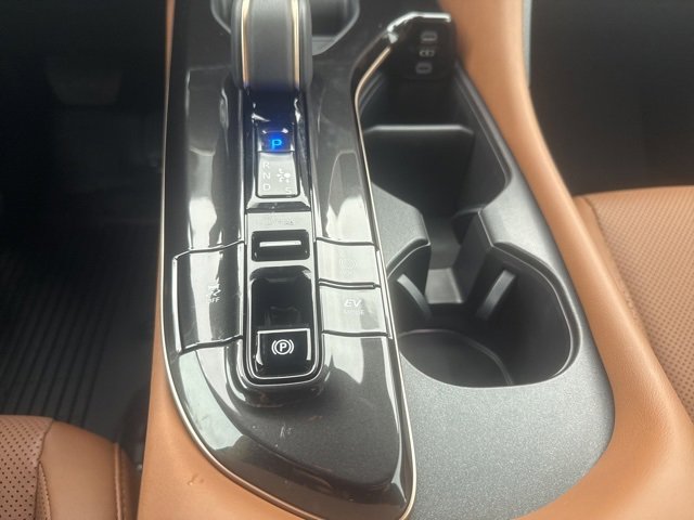 Used 2025 Toyota Crown Signia image 29