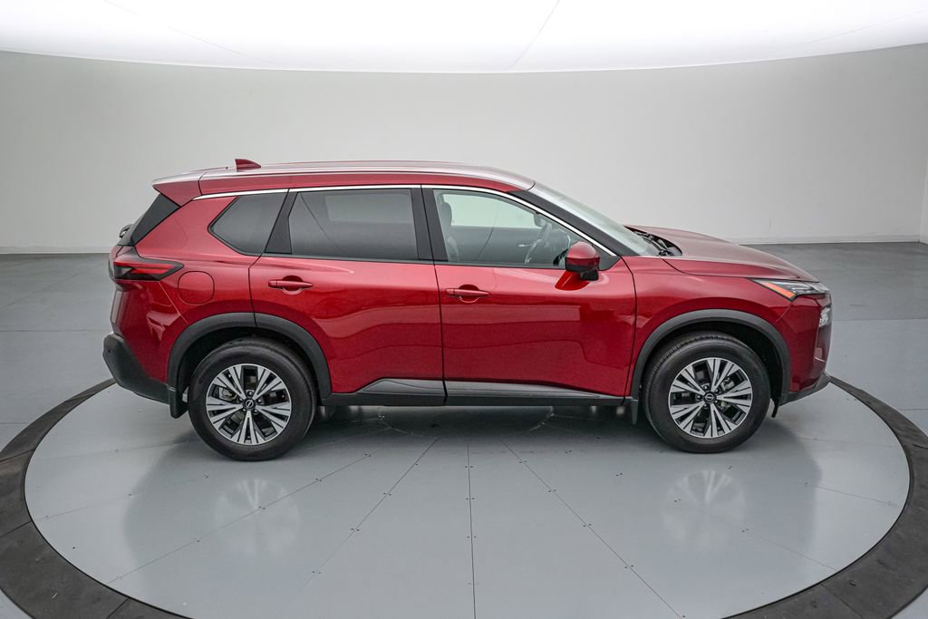 Used 2023 Nissan Rogue SV AWD/4WD image 4