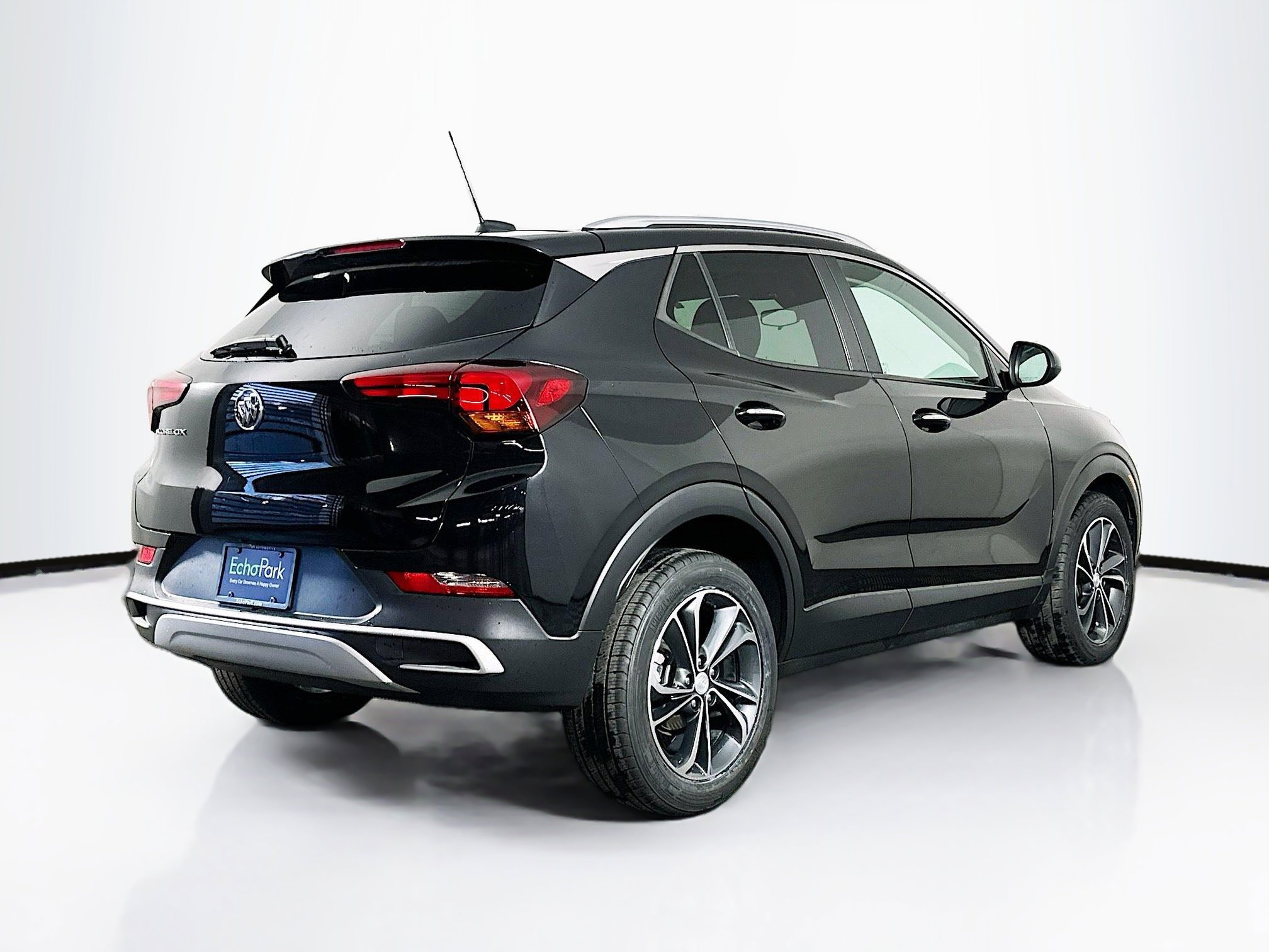 Used 2022 Buick Encore GX Select image 9