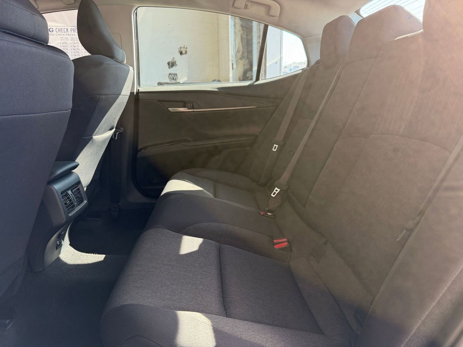 Used 2025 Toyota Camry LE image 24