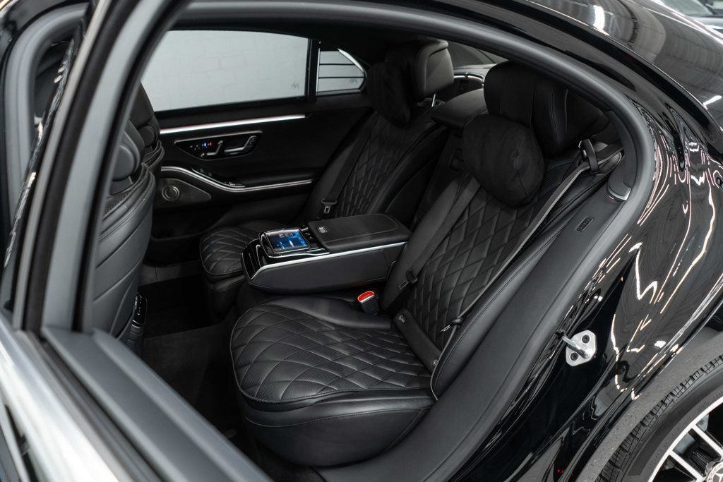Used 2022 Mercedes-Benz S 580 4MATIC Sedan image 17