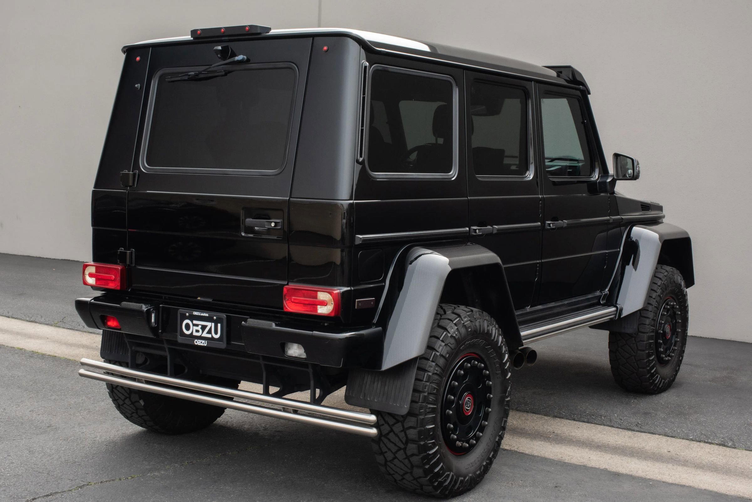 Used 2017 Mercedes-Benz G 550 Squared image 11