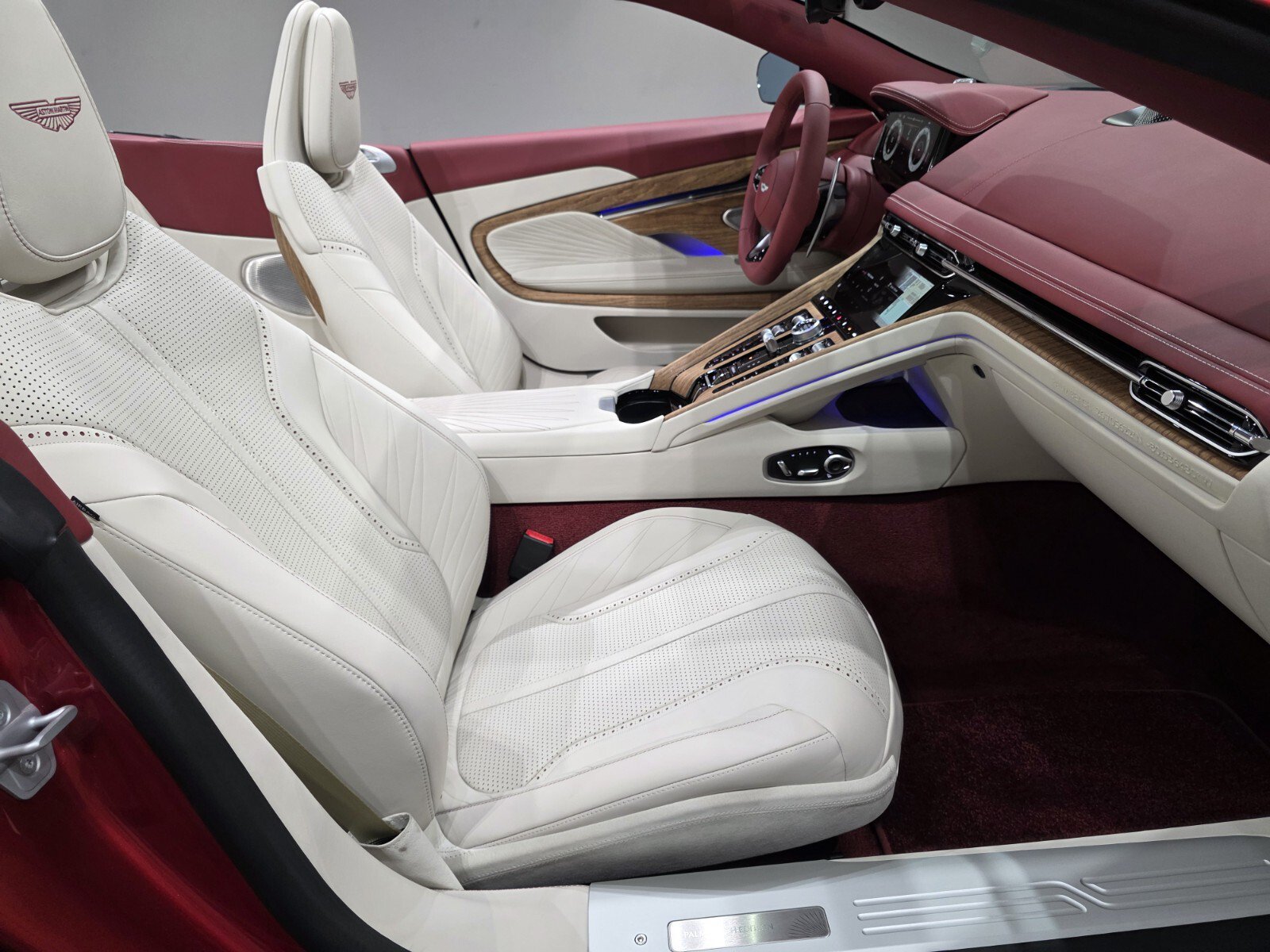 New 2026 Aston Martin DB12 Convertible RWD image 26