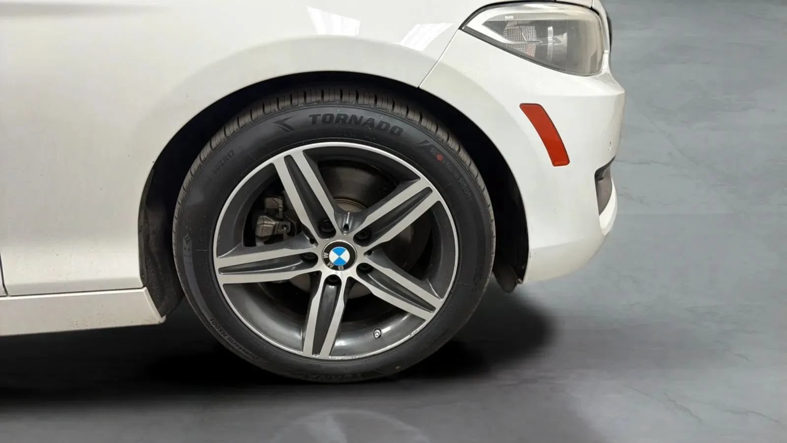 Used 2017 BMW 230i Coupe RWD image 25